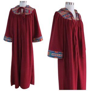 Vintage IMPRESSION! Burgundy Velour Hooded Robe with Colorful Quilted Details S